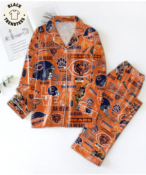 Beardown Dabears And Whoever Is Palying The Packers Mascot Design Orange Pijamas Set