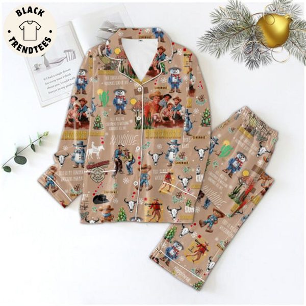 Gunsmoke Series 1955-1975 Rawaide Christmas Design Pajamas Set