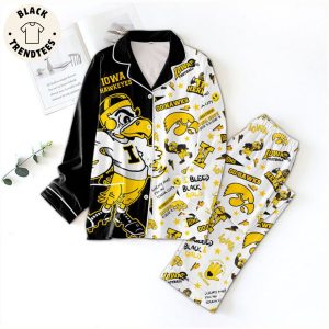 Iowa Hawkeyes Go Hawks Mascot Black White Design Pajamas Set