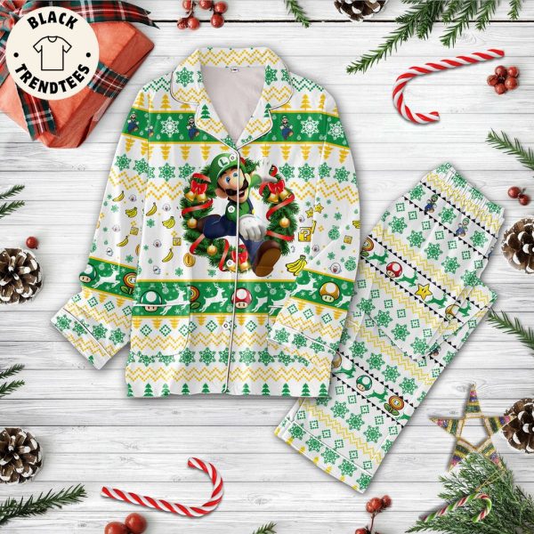 Mario Christmas Green Design Pajamas Set