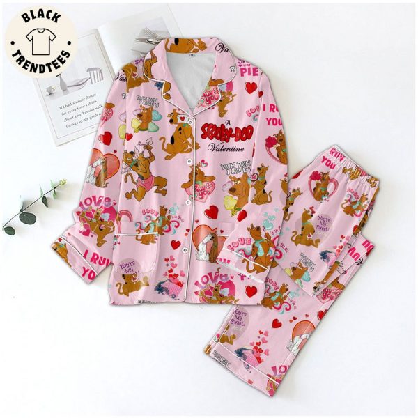 A Scooby Doo Valentine Mascot Pink Design Pajamas Set