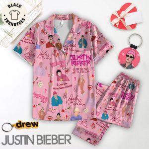 Justin Bieber Yummy Pink Design Pajamas Set